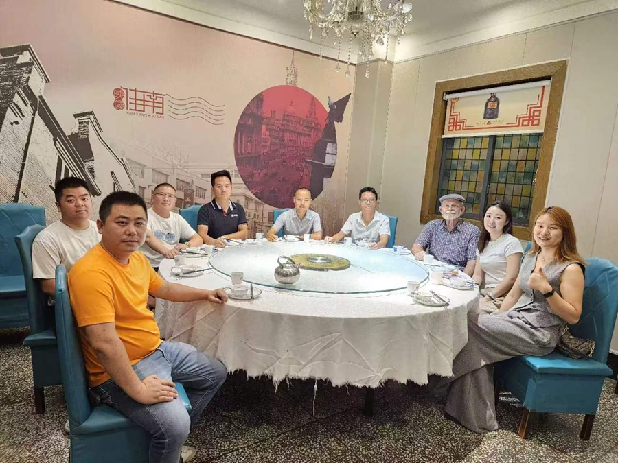 睿婕工厂热烈欢迎美国夏威夷开发商到访考察，共谋国际合作新篇章!